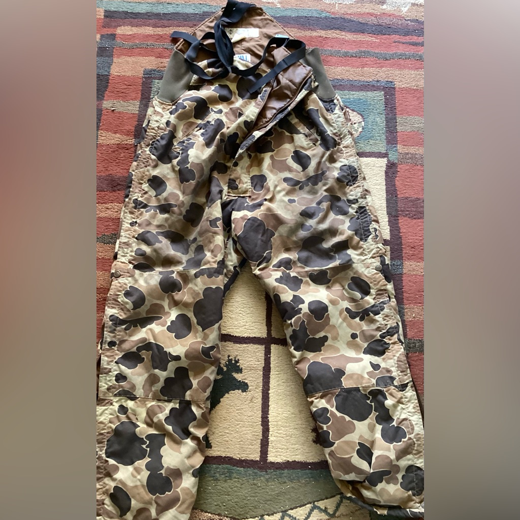 Vintage Columbia Camouflage Duck Hunting Overalls Unisex Sz Lg Distressed